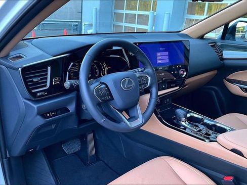 Used 2026 Lexus NX 350 AWD w/ Cold Area Package image 17