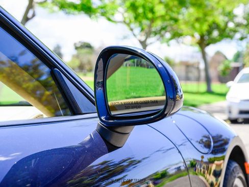 Used 2013 Porsche 911 Carrera 4S image 57