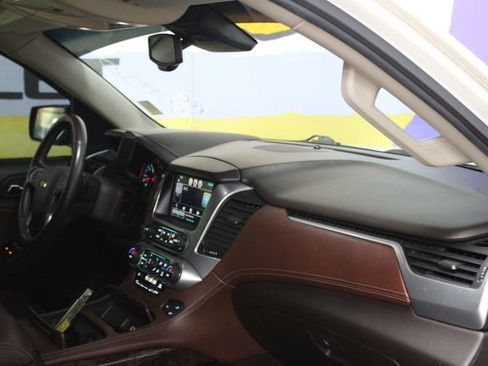 Used 2015 Chevrolet Suburban LTZ AWD/4WD image 12