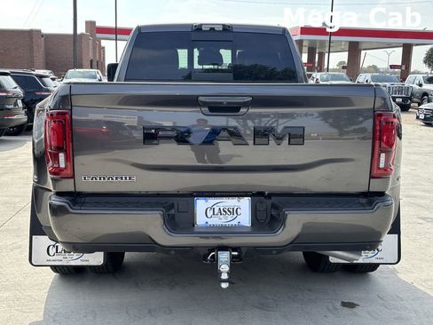 Used 2025 RAM 3500 Laramie w/ Sport Appearance Package image 5