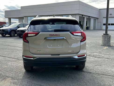 Used 2023 GMC Terrain AT4 w/ Infotainment Package II image 4