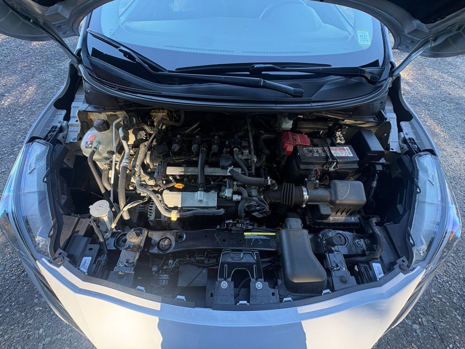Used 2025 Nissan Versa SV FWD image 28