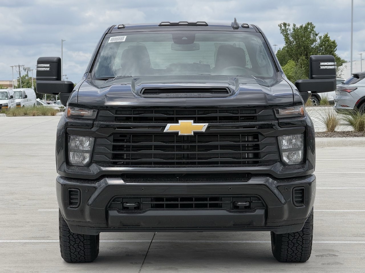 New 2026 Chevrolet Silverado 2500 Custom w/ Custom Value Package AWD/4WD image 7