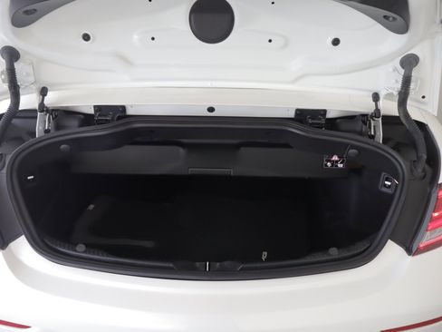 Used 2018 Mercedes-Benz C 300 4MATIC Cabriolet image 22