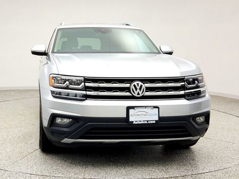 Used 2019 Volkswagen Atlas SE image 2