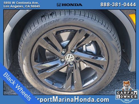 Used 2023 Volkswagen Tiguan SE R-Line FWD image 19