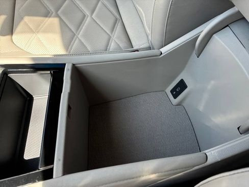Certified 2024 Volkswagen Atlas SE FWD image 25