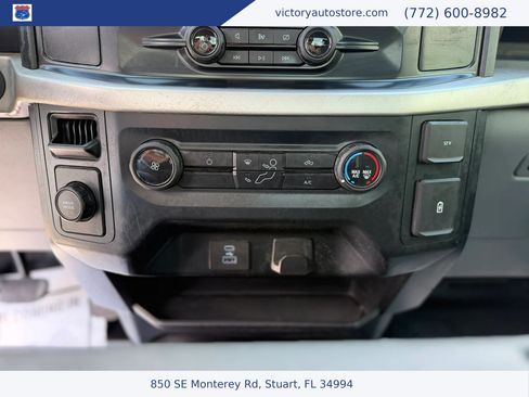 Used 2022 Ford F150 XL RWD image 32
