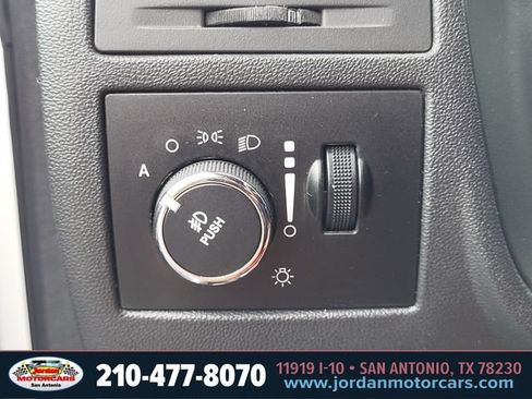 Used 2013 Dodge Challenger R/T RWD image 18