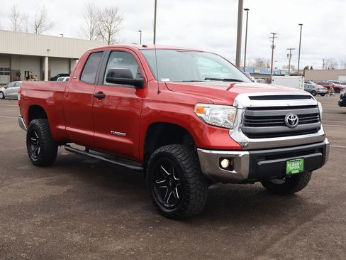 Used 2014 Toyota Tundra SR5 image 9