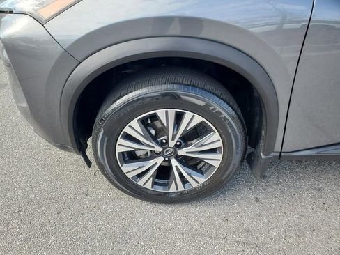 Certified 2023 Nissan Rogue SV image 10