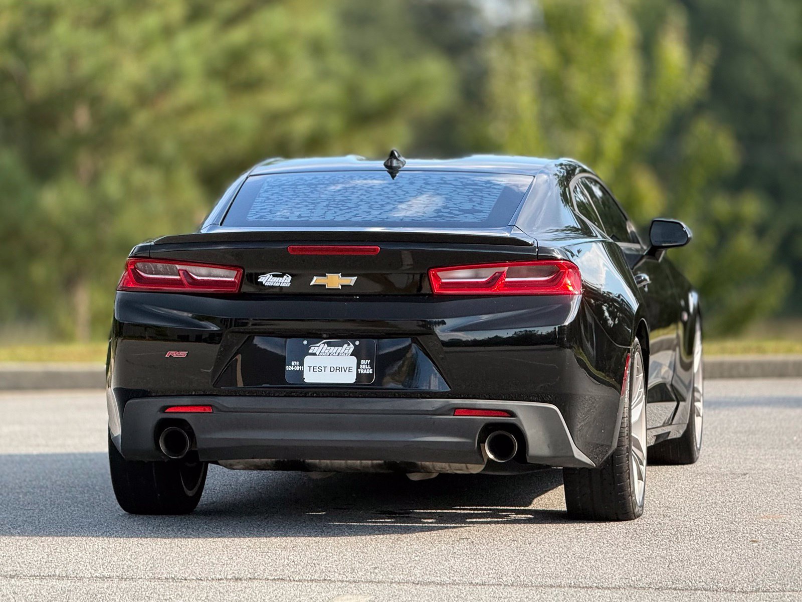 Used 2018 Chevrolet Camaro LT w/ RS Package RWD image 7