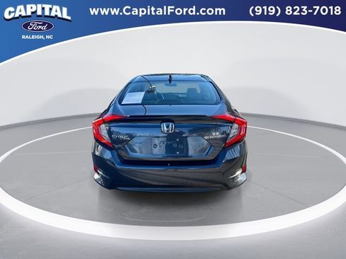 Used 2016 Honda Civic Touring image 7