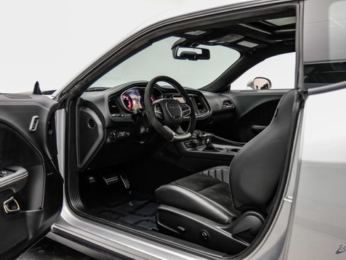 Used 2023 Dodge Challenger SRT Hellcat Redeye RWD image 42