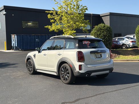 Used 2023 MINI Cooper Countryman S w/ Signature Upholstery Package FWD image 12