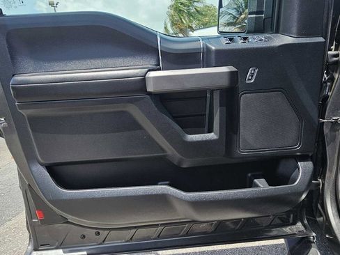 Used 2019 Ford F150 XLT w/ Equipment Group 302A Luxury RWD image 8