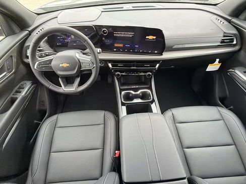 New 2026 Chevrolet Traverse LT image 25