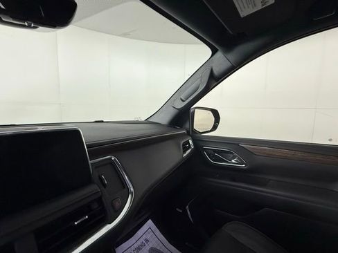 Used 2023 Chevrolet Tahoe High Country w/ Premium Package 2 image 17