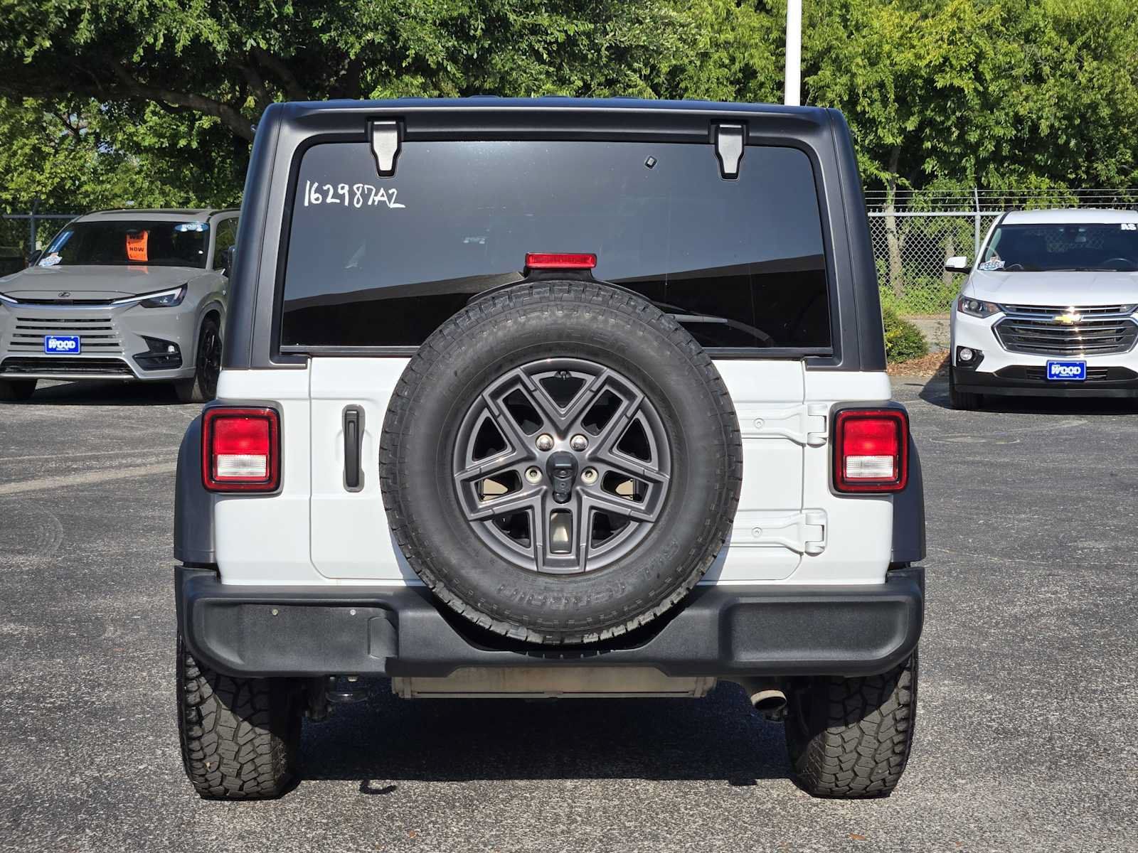 Used 2024 Jeep Wrangler Sport AWD/4WD image 4