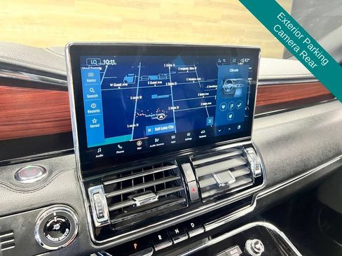 Used 2023 Lincoln Navigator L Reserve AWD/4WD image 16