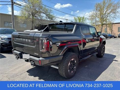 Used 2024 GMC Hummer EV 2X w/ Extreme Off-Road Package AWD/4WD image 3