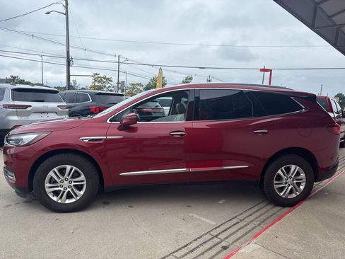 Used 2019 Buick Enclave Essence AWD/4WD image 5