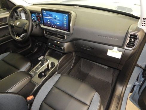 New 2025 Ford Bronco Sport Outer Banks w/ Outer Banks Tech Package+ image 18