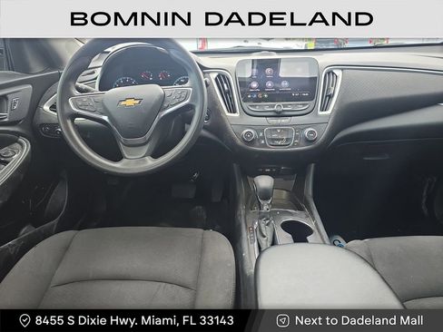Used 2022 Chevrolet Malibu LS image 16