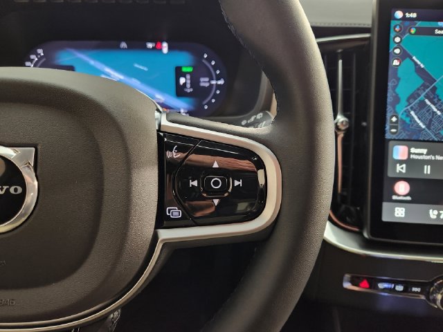 New 2026 Volvo XC90 T8 Plus w/ Protection Package Premier AWD/4WD image 29