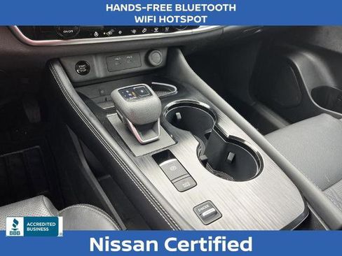 Certified 2024 Nissan Rogue Platinum image 10