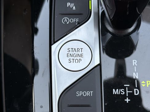 Used 2024 BMW X3 sDrive30i w/ Convenience Package w/ZPA RWD image 10