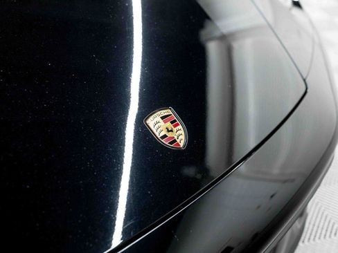 Used 2021 Porsche 911 Carrera S RWD image 19