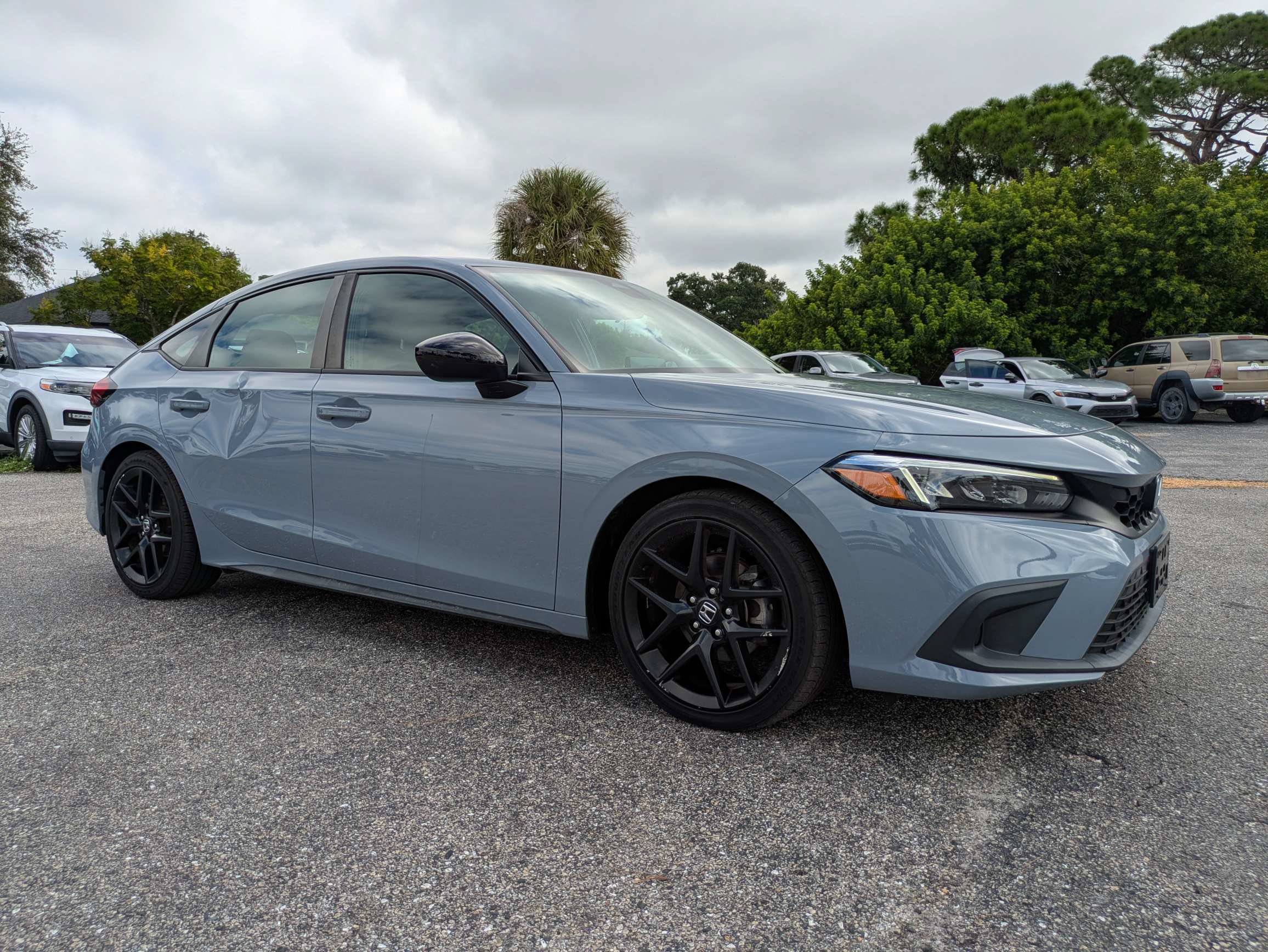 Used 2024 Honda Civic Sport image 2