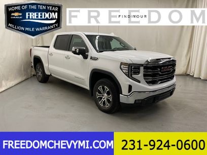 Used 2025 GMC Sierra 1500 SLT