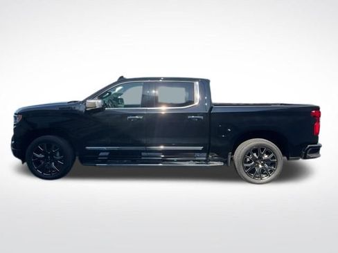 Certified 2023 Chevrolet Silverado 1500 High Country w/ High Country Premium Package AWD/4WD image 12