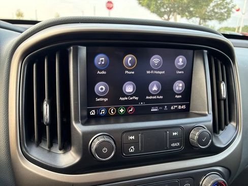 Used 2022 Chevrolet Colorado Z71 AWD/4WD image 11