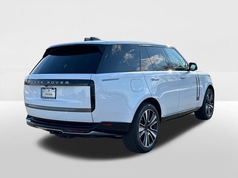 New 2026 Land Rover Range Rover SE image 4