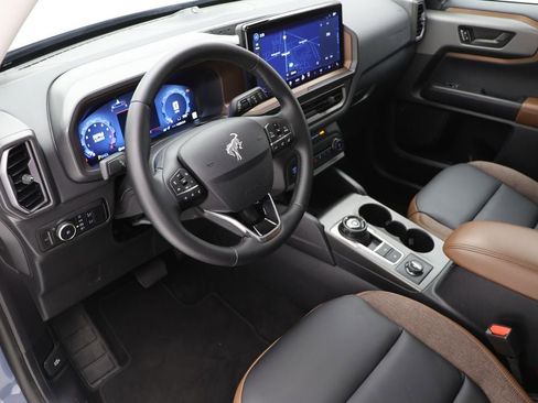 Used 2025 Ford Bronco Sport Outer Banks w/ Outer Banks Tech Package+ image 14