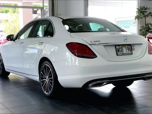 Used 2021 Mercedes-Benz C 300 Sedan image 5