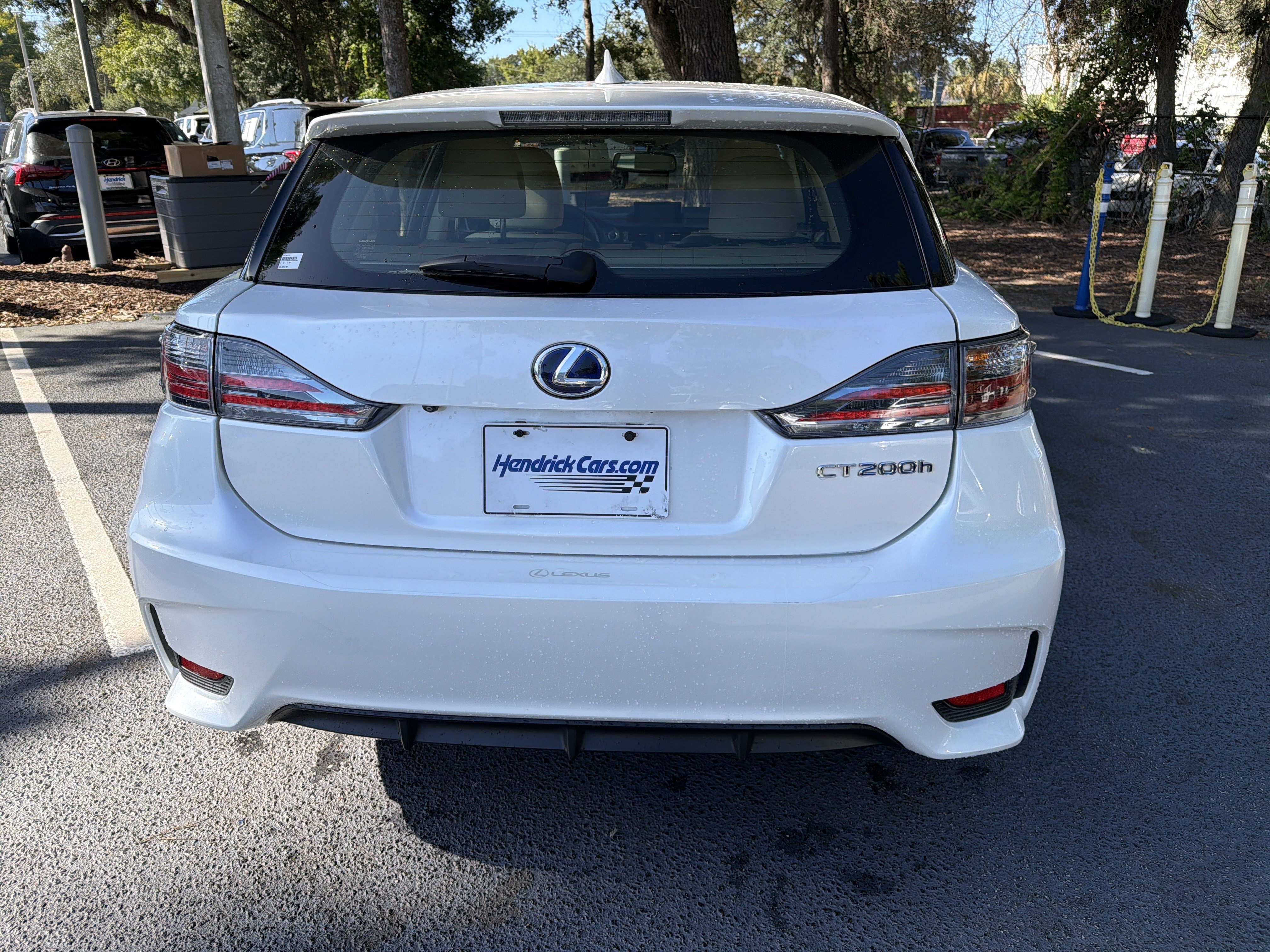 Used 2015 Lexus CT 200h w/ Navigation Package FWD image 8
