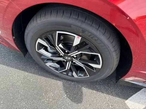 Used 2024 Hyundai Sonata SEL image 13