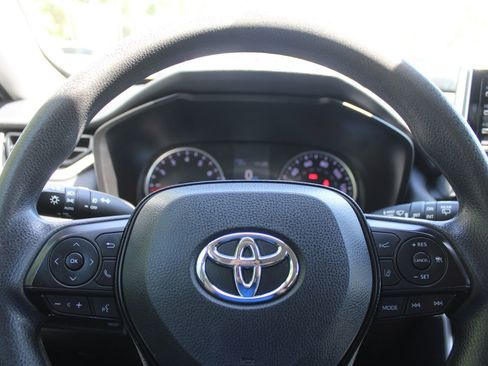 Used 2019 Toyota RAV4 XLE w/ Convenience Package AWD/4WD image 26