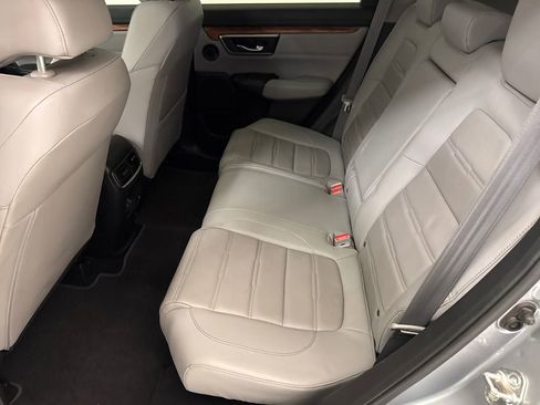 Used 2018 Honda CR-V Touring image 18