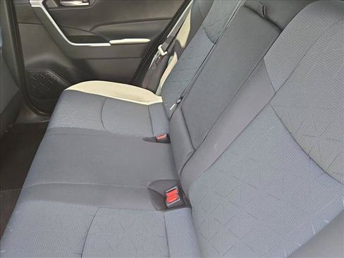 Used 2025 Toyota RAV4 XLE w/ Convenience Package FWD image 20