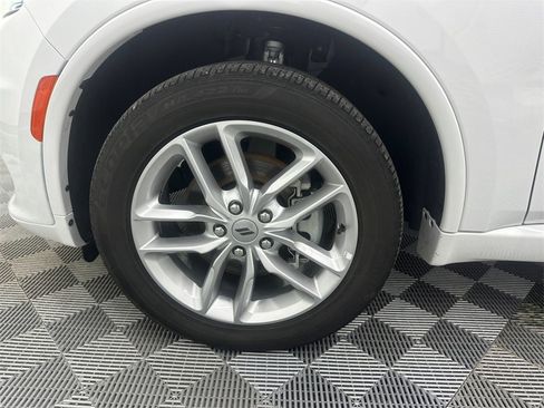 Used 2024 Dodge Durango GT image 13