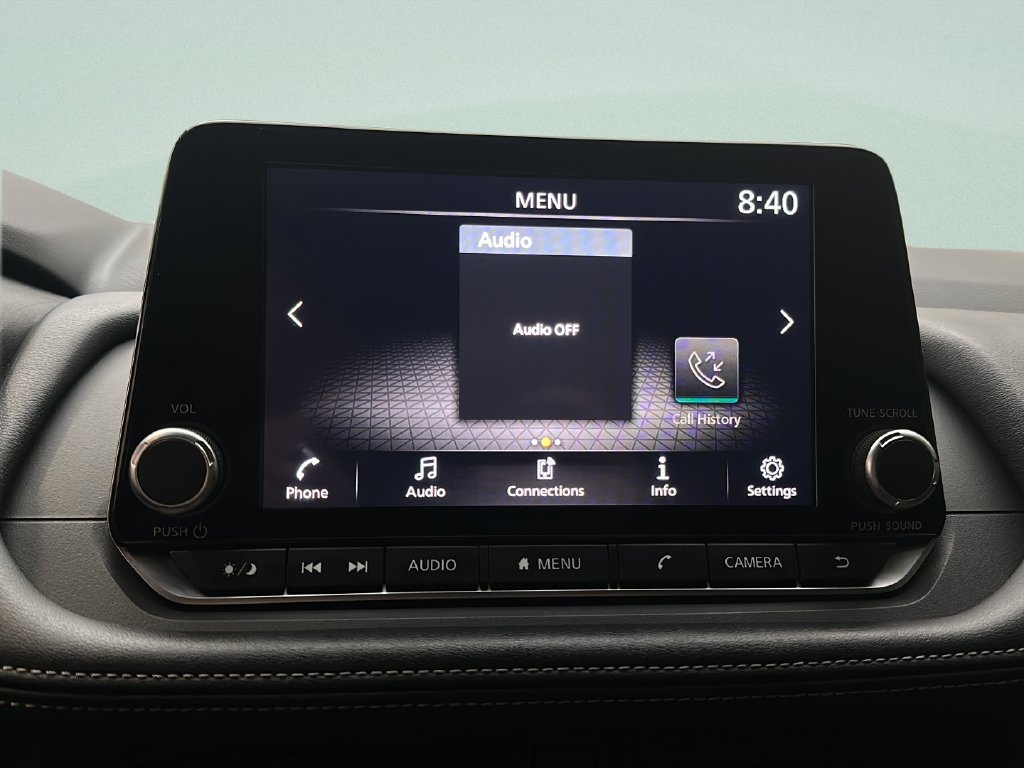 Used 2024 Nissan Rogue S AWD/4WD image 27