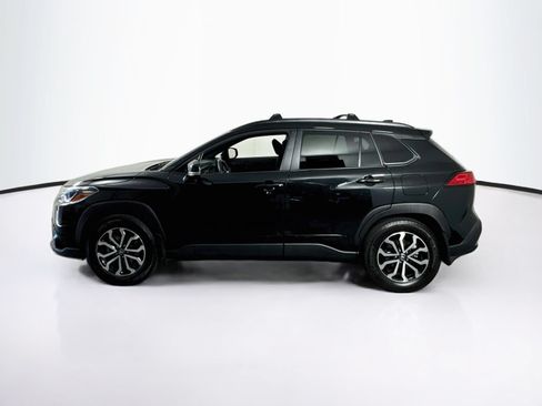 Used 2025 Toyota Corolla Cross AWD Hybrid w/ Moonroof Package image 4