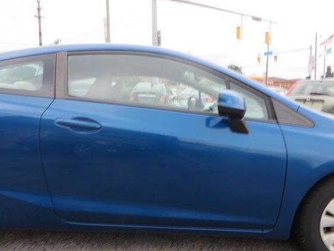 Used 2012 Honda Civic LX image 24