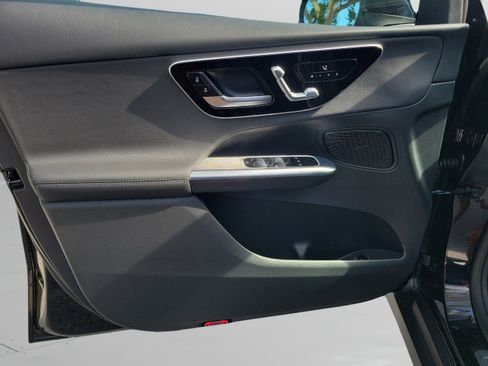 Certified 2026 Mercedes-Benz GLC 300 image 17