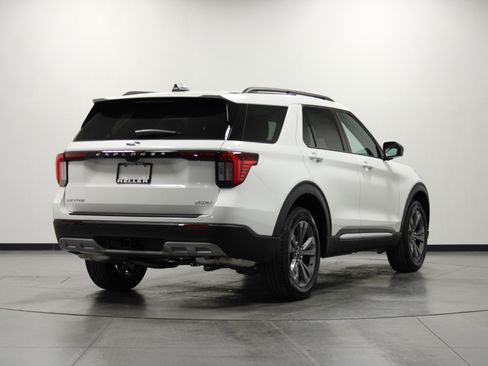 New 2025 Ford Explorer Active w/ Active Comfort Package image 4
